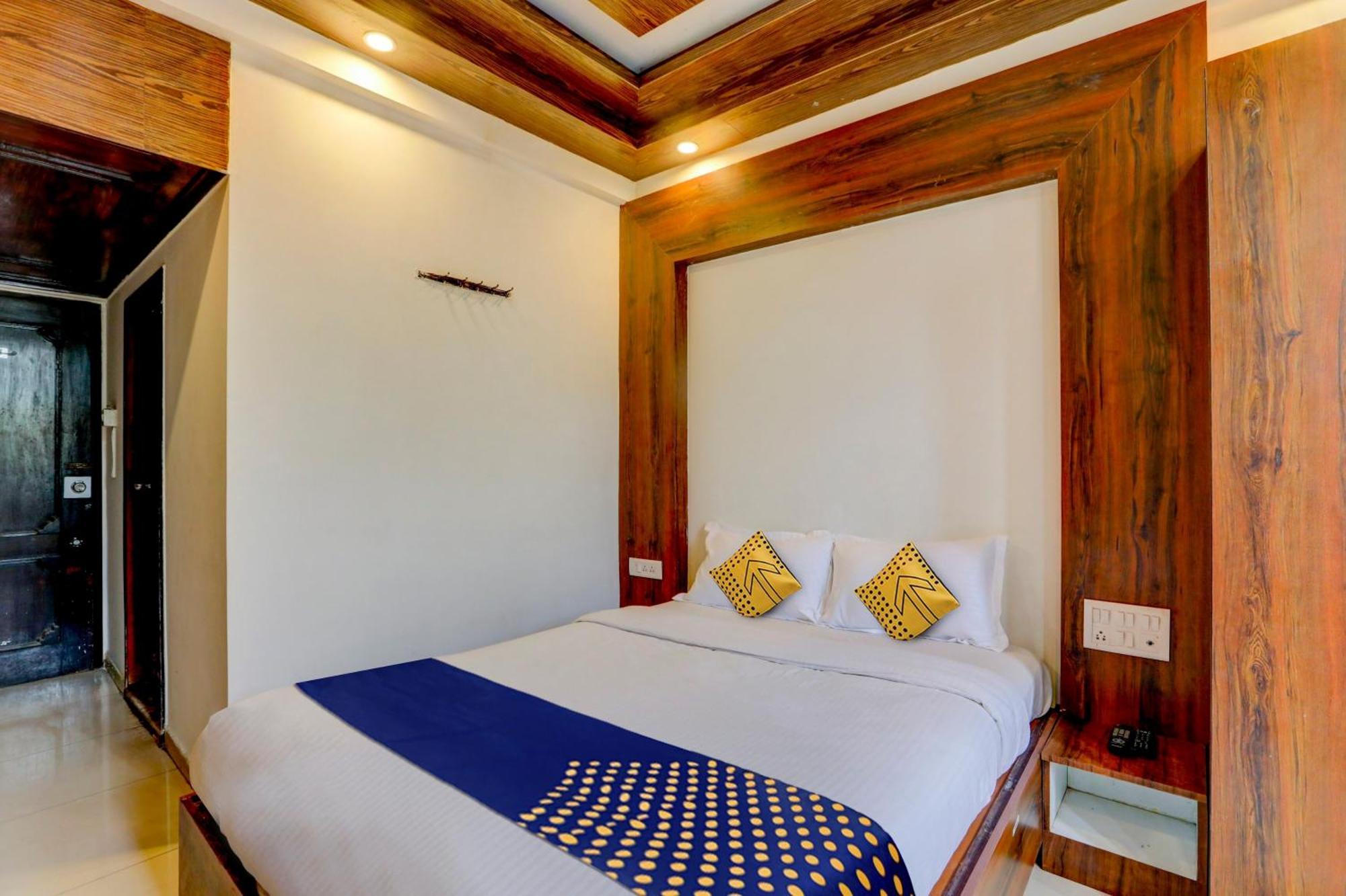 Hotel O Rajdhani Group Of Hotels Майсуру Екстер'єр фото